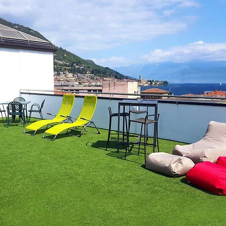 Lake Garda Hostel ซาโล ภายนอก รูปภาพ